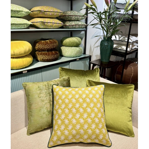 Golden Flora Pillow/GH01