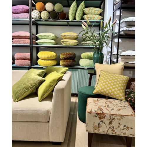 Floral Harmony Pillow/GH01