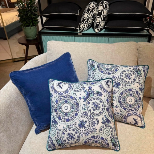 Blue Porcelain Pillow/GH01